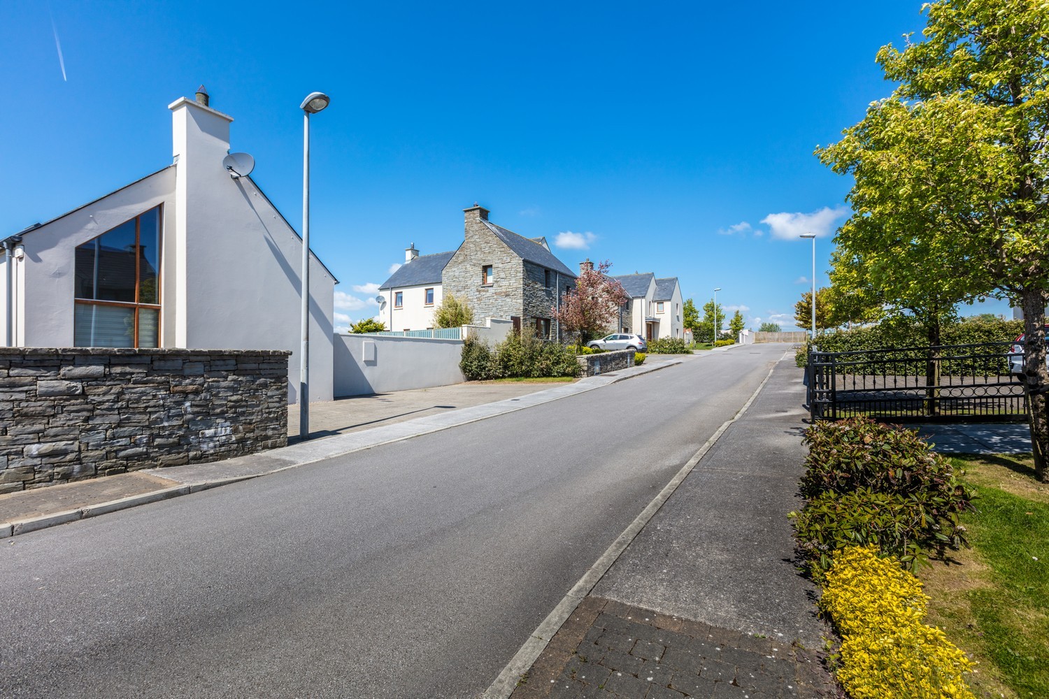 Barleyfield <br> Whitechurh - 30