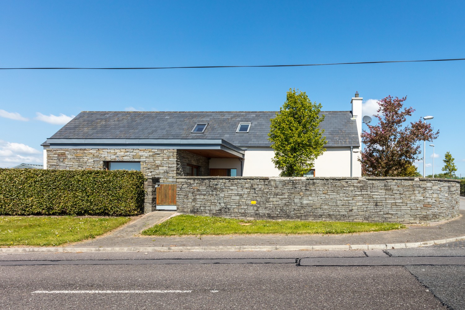 Barleyfield <br> Whitechurh - 30